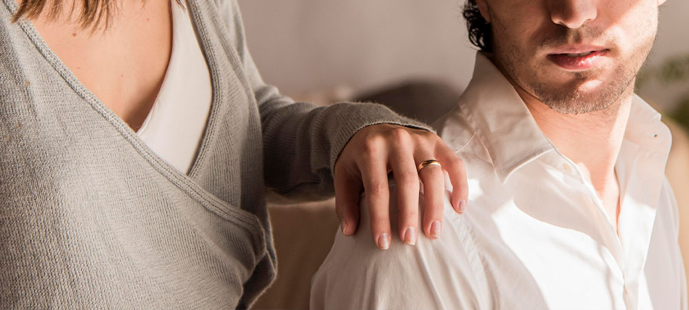 不貞がバレたとき、法律家はなぜ“完全否認”を選ぶのか